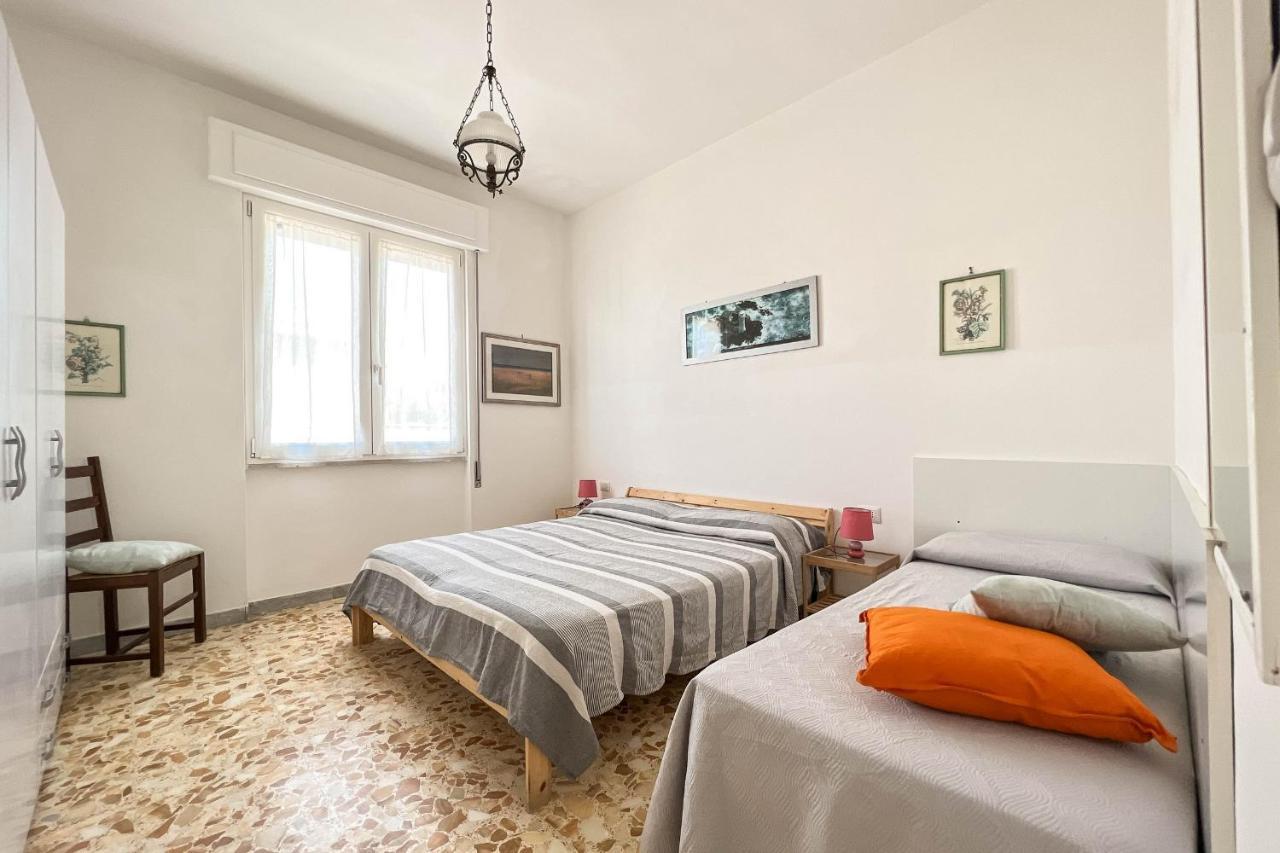 Il Mare In Giardino Apartment Scauri  Exterior photo