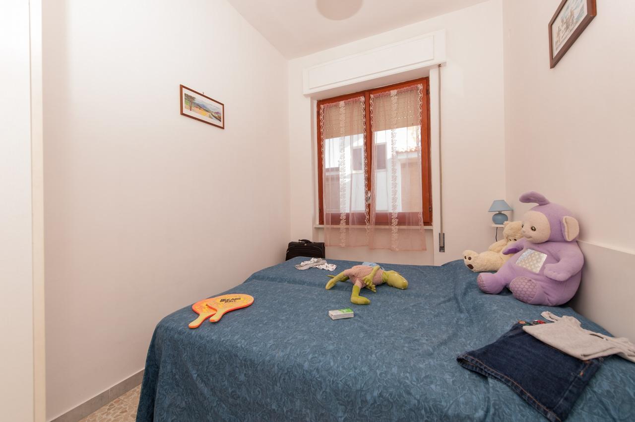 Il Mare In Giardino Apartment Scauri  Exterior photo